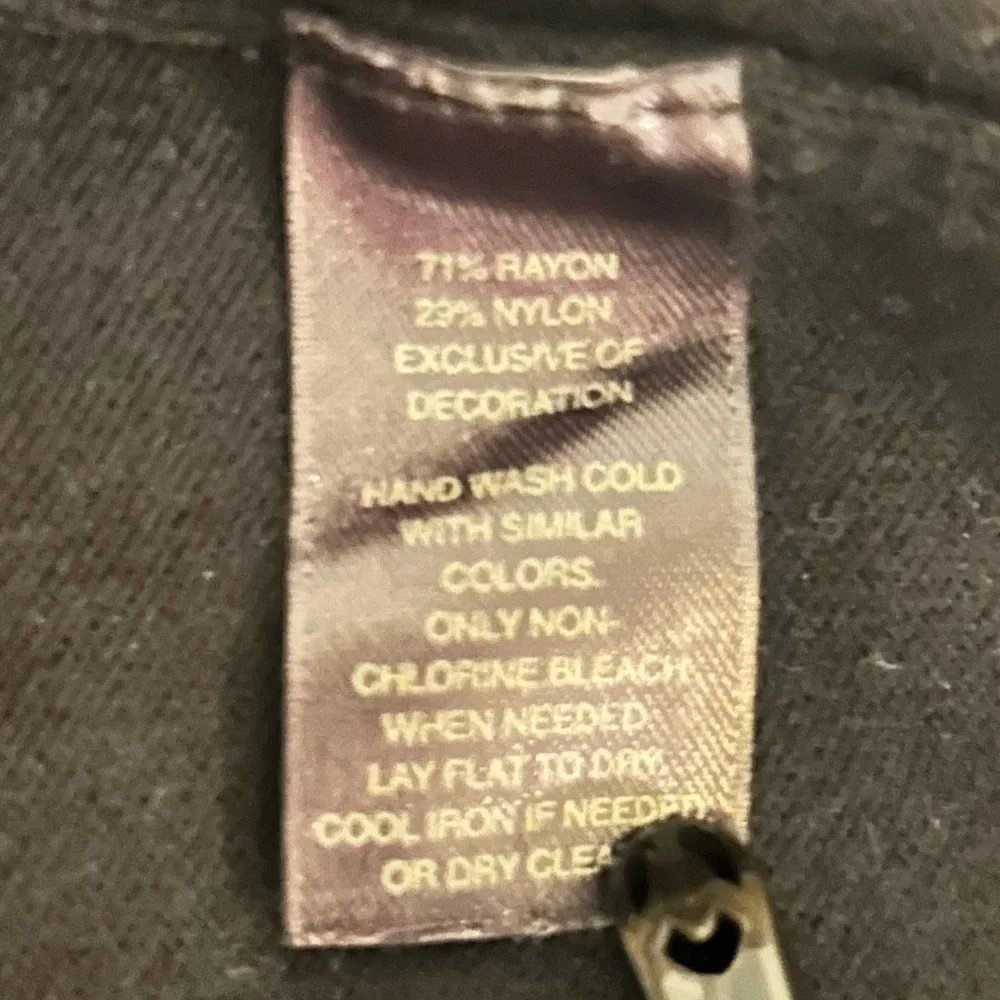 White House Black Market Cardigan - Picture 6 of 6